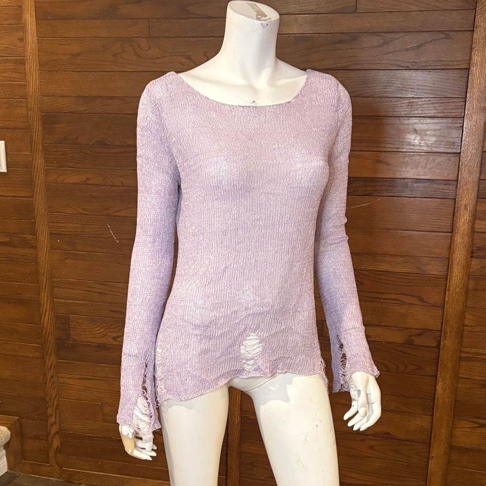 Chic Lilac Scoop Neck Sweater